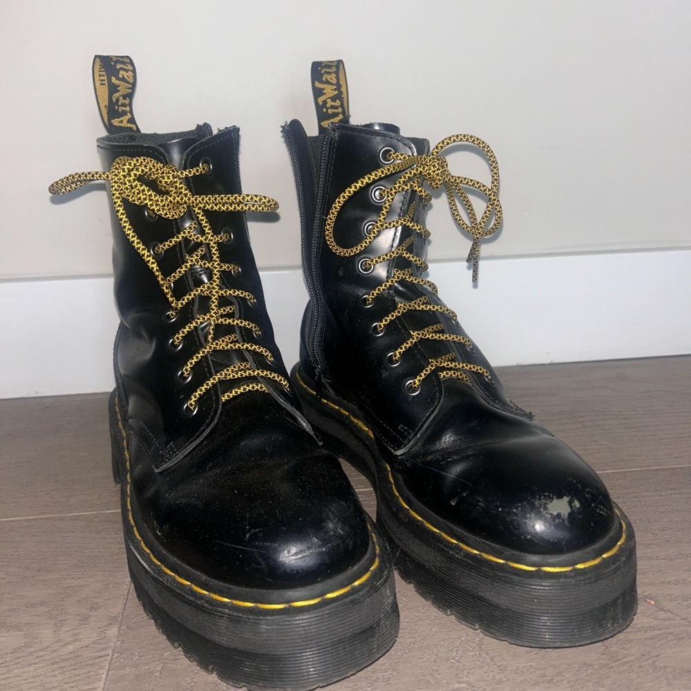 Dr. Martens Jadon Women’s Black